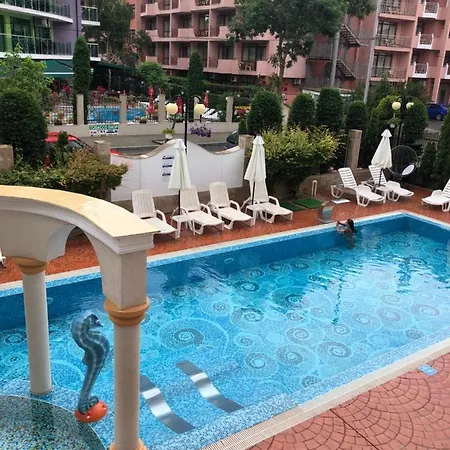Luxurioese 2 Zimmerwohnung Mit Balkon/Spa/Pool Sunny Beach Σάνι Μπιτς