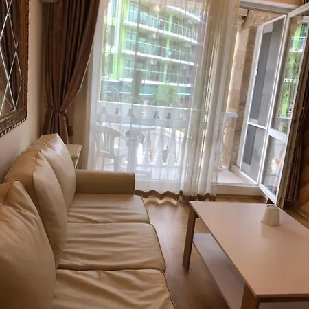 Lägenhet Luxurioese 2 Zimmerwohnung Mit Balkon/Spa/Pool Sunny Beach